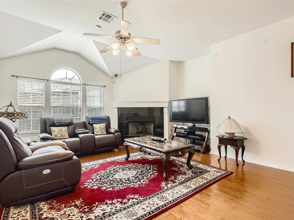 801 Lone Buck PASS, Cedar Park TX 78613