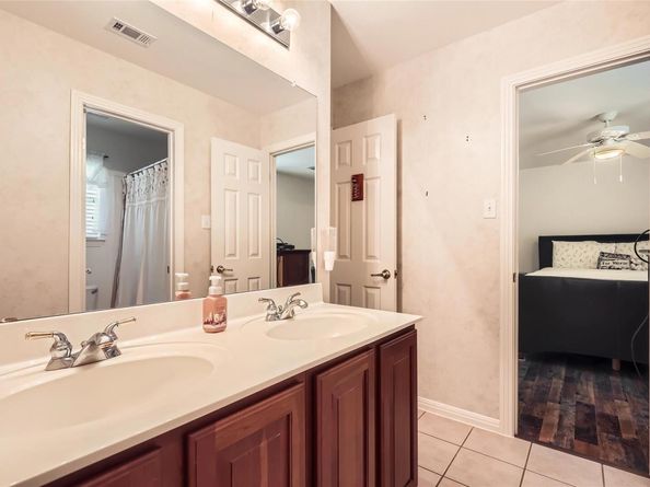 801 Lone Buck PASS, Cedar Park TX 78613