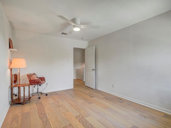 11007 Grapevine LN, Austin TX 78759