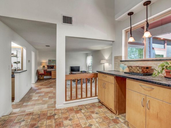 11007 Grapevine LN, Austin TX 78759