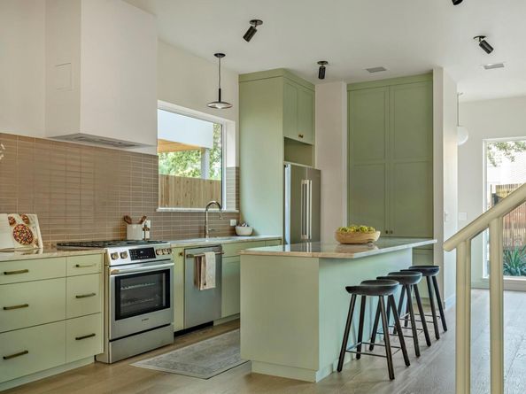 2405 E 22nd ST, Austin TX 78722