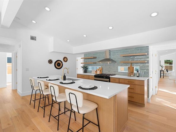 8308 Reeda LN, Austin TX 78757