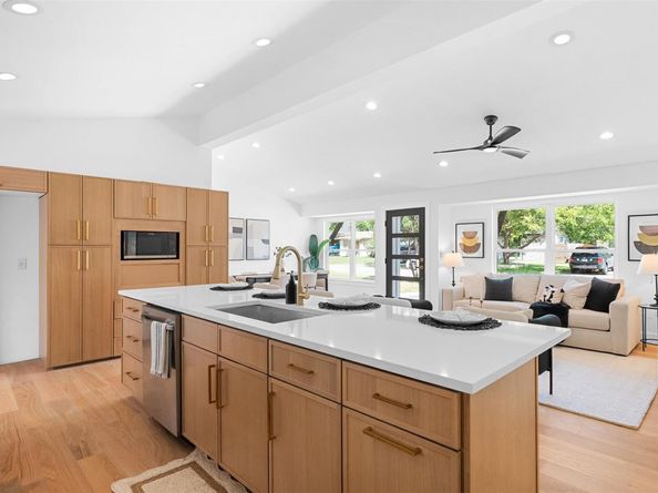 8308 Reeda LN, Austin TX 78757