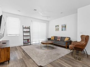 2709 E 5th ST 1306, Austin TX 78702