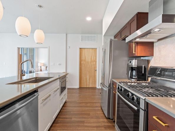 1600 Barton Springs RD 2102, Austin TX 78704