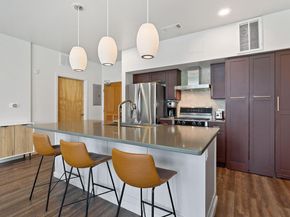 1600 Barton Springs RD 2102, Austin TX 78704