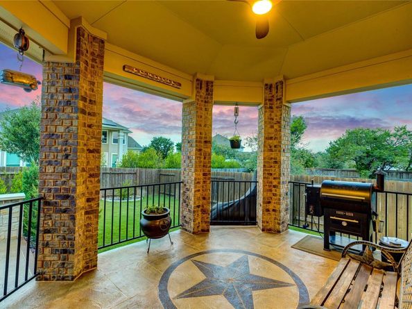 2817 Mossy Springs DR, Leander TX 78641