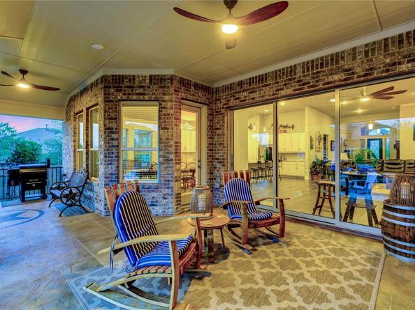 2817 Mossy Springs DR, Leander TX 78641