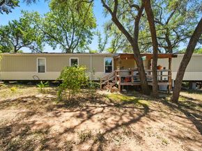 7802 Wynne LN B, Austin TX 78745