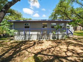 7802 Wynne LN B, Austin TX 78745