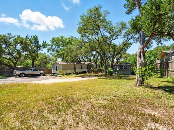 7802 Wynne LN B, Austin TX 78745