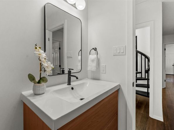 6310 Latigo PASS, Austin TX 78749