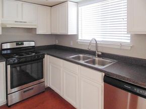 2005 Glen Allen ST 106, 107, Austin TX 78704