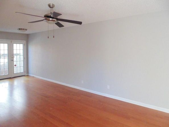 2005 Glen Allen ST 106, 107, Austin TX 78704