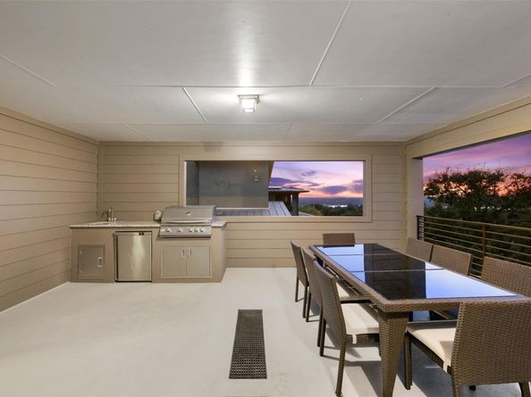 16208 Sydney Carol LN, Austin TX 78734