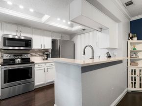 7635 Guadalupe ST 202, Austin TX 78752