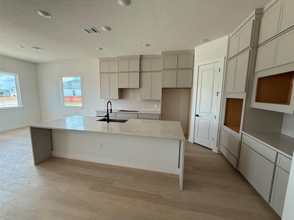 12009 Cearley DR, Austin TX 78758