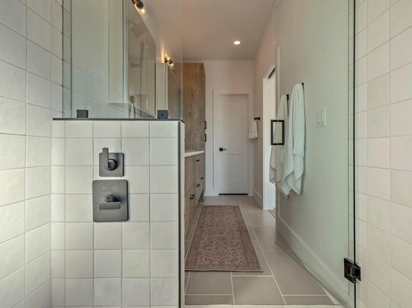 4601 Hank Ave 1, Austin TX 78745