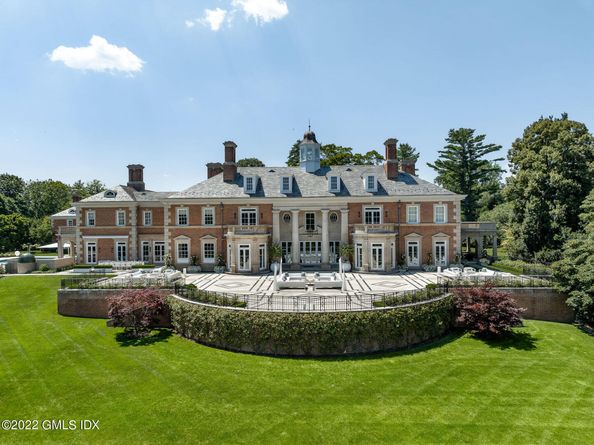 555 Lake Avenue, Greenwich CT 06830