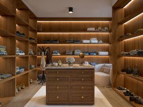 39 Brookridge Drive, Greenwich CT 06830