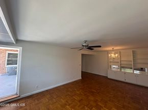 2 Putnam Hill 2E, Greenwich CT 06830