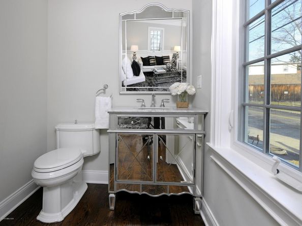 200 Davis Avenue, Greenwich CT 06830