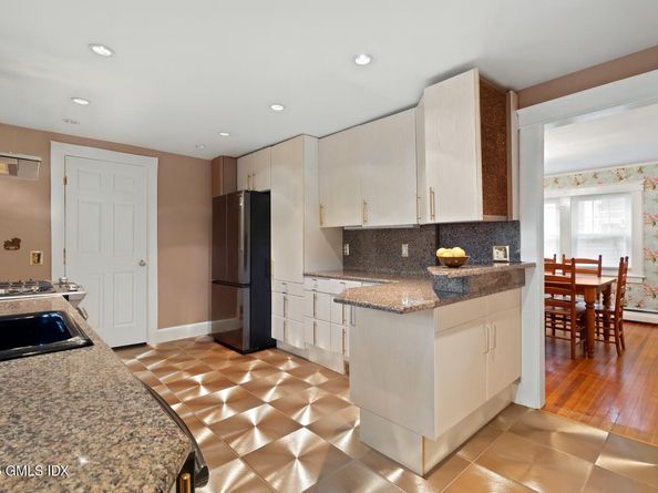 602 Fairfield Avenue, Stamford CT 06902