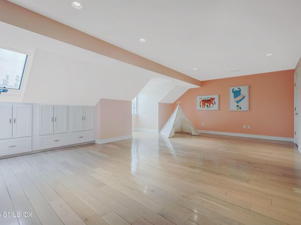 51 Forest Avenue 98, Old Greenwich CT 06870