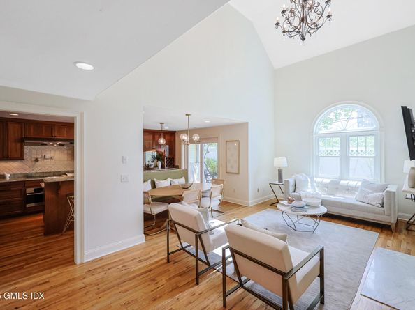 51 Forest Avenue 98, Old Greenwich CT 06870