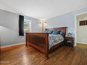 8 Reynolds Place, Greenwich CT 06831