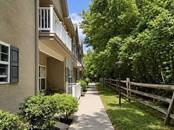 13675 Philmont Avenue 15, Philadelphia PA 19116