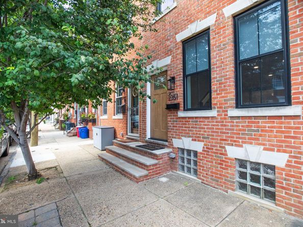 2351 E Hagert Street, Philadelphia PA 19125