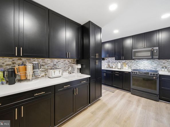 6101 Edsall Road 1805, Alexandria VA 22304