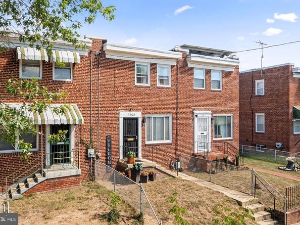1402 42nd Street SE, Washington DC 20020