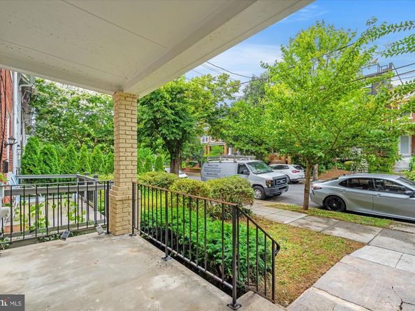 3538 T Street NW, Washington DC 20007
