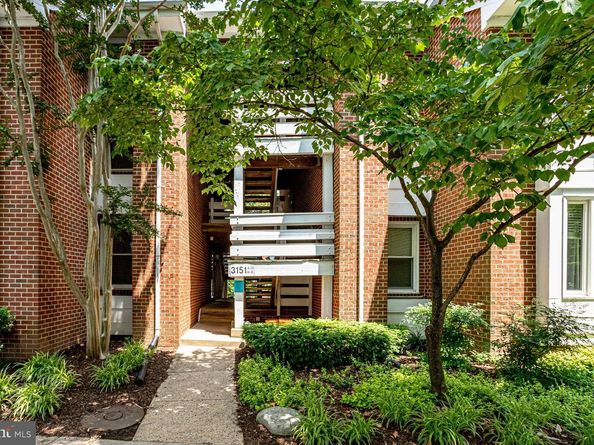 3151 Covewood Court, Falls Church VA 22042