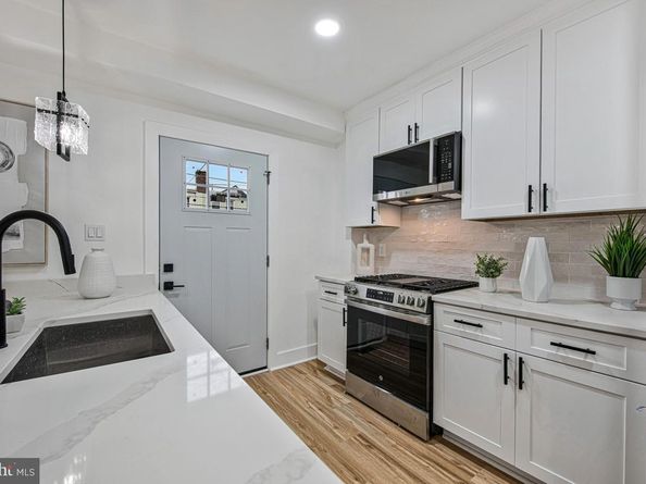 305 34TH Place NE, Washington DC 20019