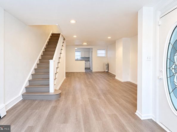 2823 S Marshall Street, Philadelphia PA 19148