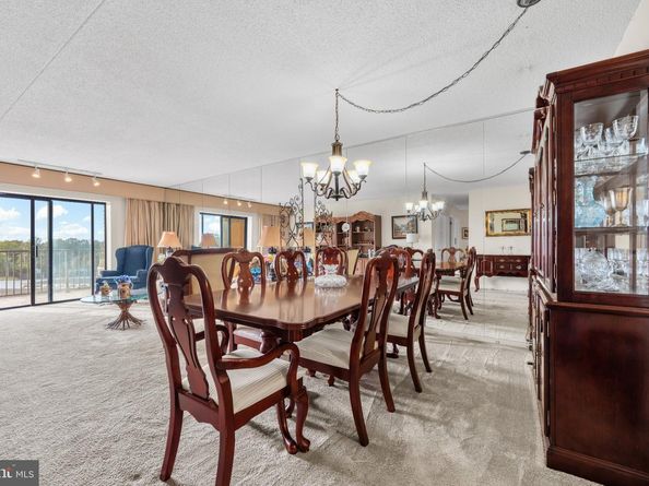 10611 Valley Forge Circle 611, King Of Prussia PA 19406