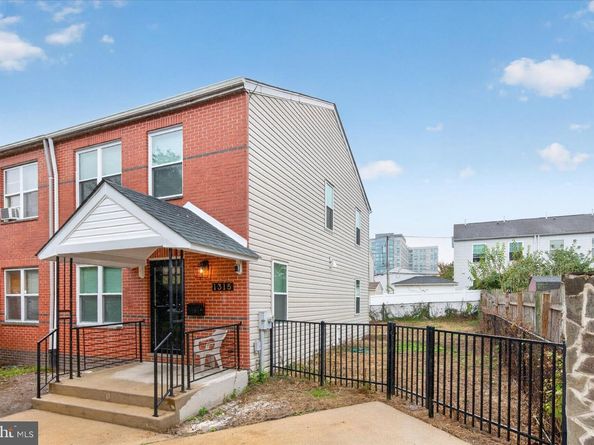 1315 Ogden Court, Philadelphia PA 19123
