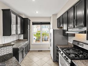 47690 Woolcott Square, Sterling VA 20165
