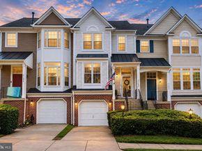 47690 Woolcott Square, Sterling VA 20165
