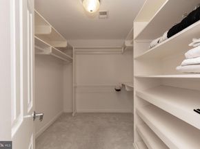 6304 Chaucer View Circle, Alexandria VA 22304