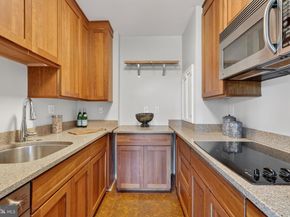 4301 Massachusetts Avenue NW 4013, Washington DC 20016