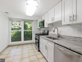 289 Shawmont Avenue E, Philadelphia PA 19128