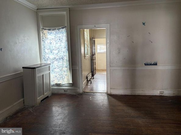 4924 N 8TH Street, Philadelphia PA 19120