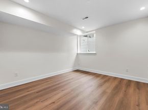 2324 Reed Street, Philadelphia PA 19146