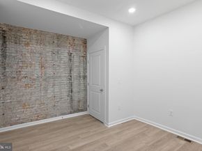 2819 W Oxford Street, Philadelphia PA 19121