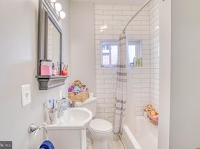 1035 Cantrell Street, Philadelphia PA 19148