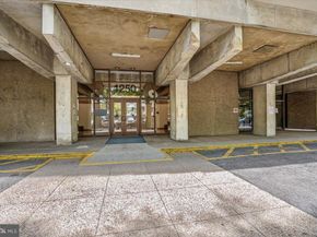 1250 4TH Street SW W113, Washington DC 20024